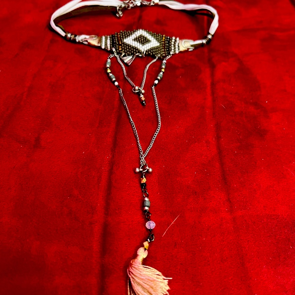 Beaded necklace